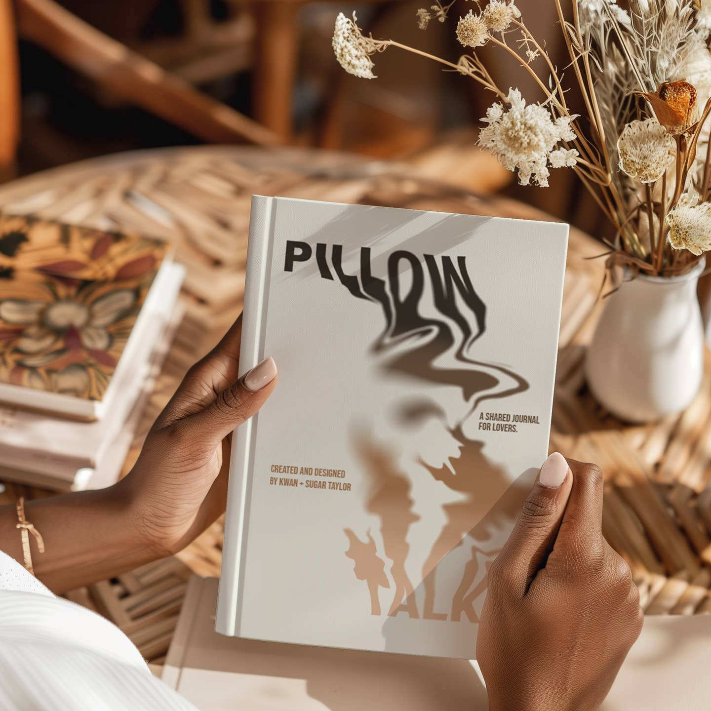 Pillow Talk: Shared Journal For Lovers